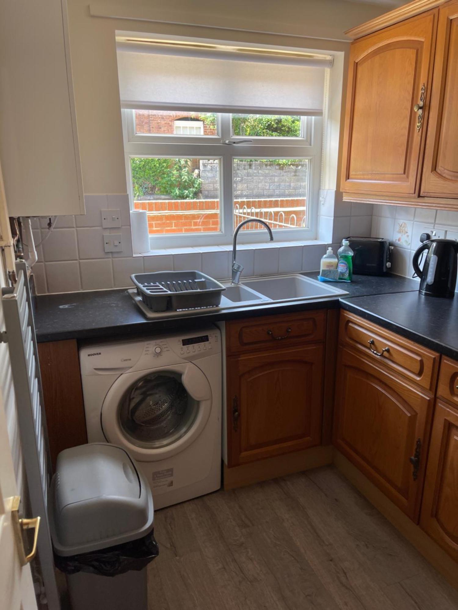 House Number 4 Sleeps Up To 4 With Smart Tvs In Every Room Wellington  Exterior photo