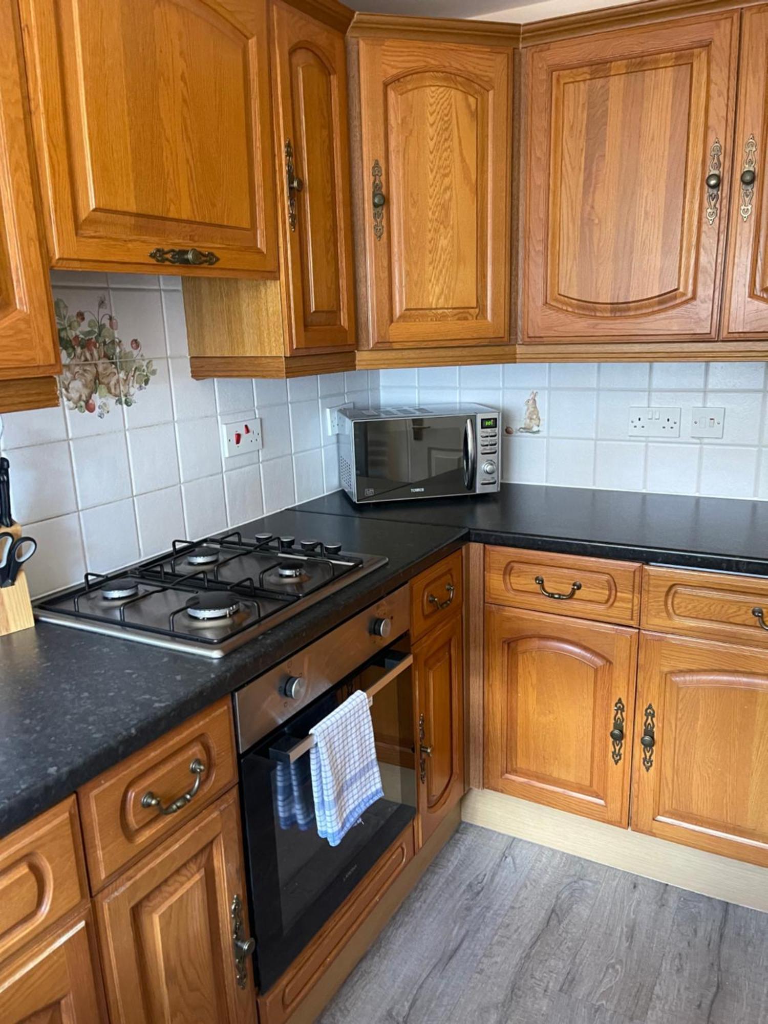 House Number 4 Sleeps Up To 4 With Smart Tvs In Every Room Wellington  Exterior photo